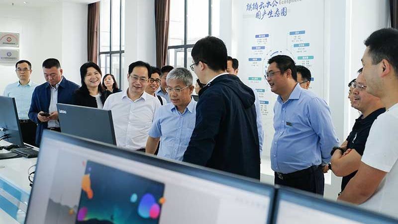 广西科技厅调研组一行莅临1xBET信安