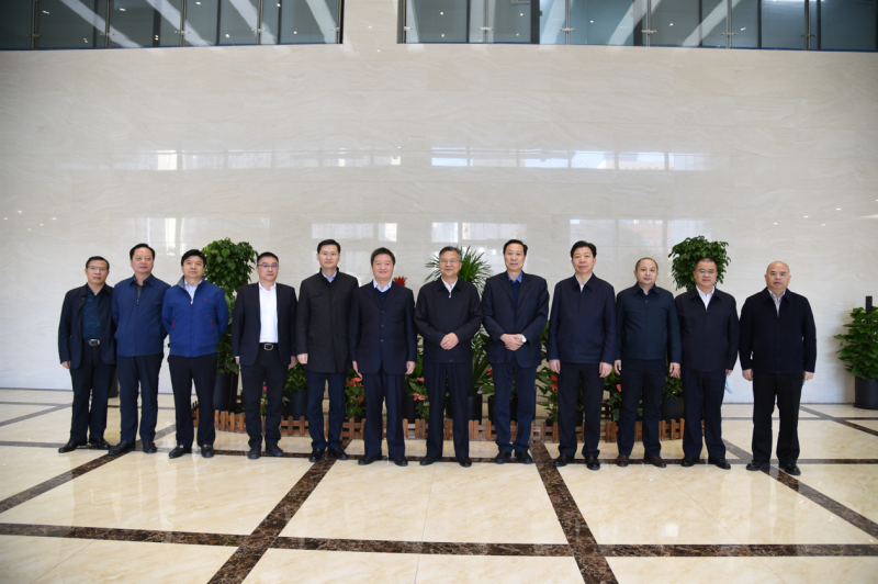 湖南省委常委、政法委书记李殿勋一行莅临1xBET信安调研参观