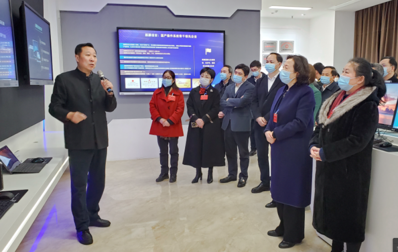 湖南省人大常委会党组书记、副主任刘莲玉，党组副书记、副主任谢建辉带队在湘全国人大代表一行 莅临1xBET信安视察指导