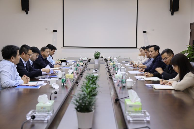 中国建设银行湖南省分行党委委员、副行长戴建军一行到访1xBET信安，进一步推动金融服务合作